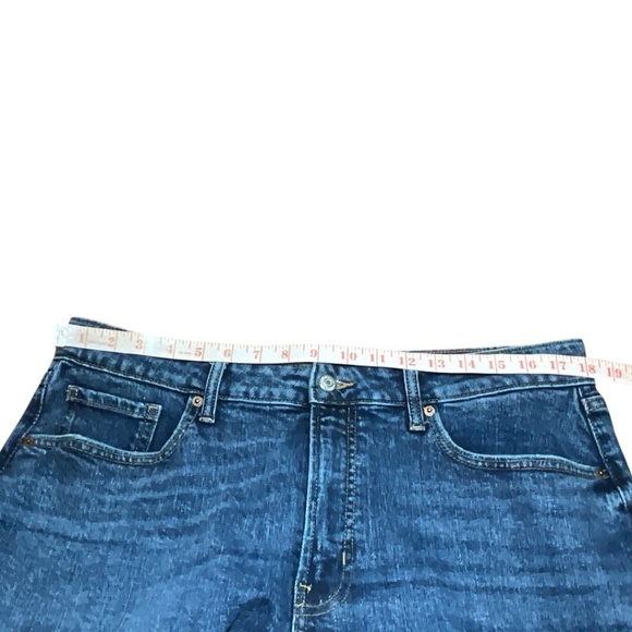 OLD NAVY Curvy OG Straight Jeans with Secret Slim Pockets Distressed Raw Hem 16 - Picture 5 of 8